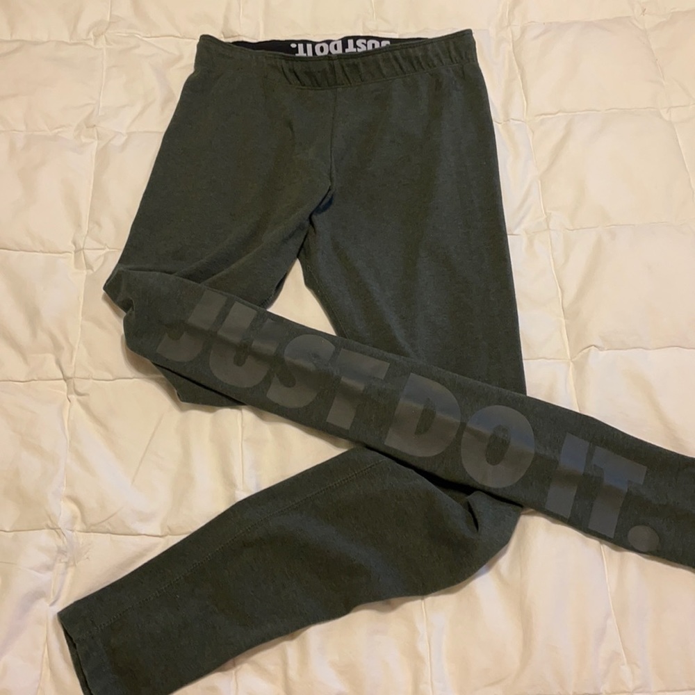 Women’s S Olive Green leggings